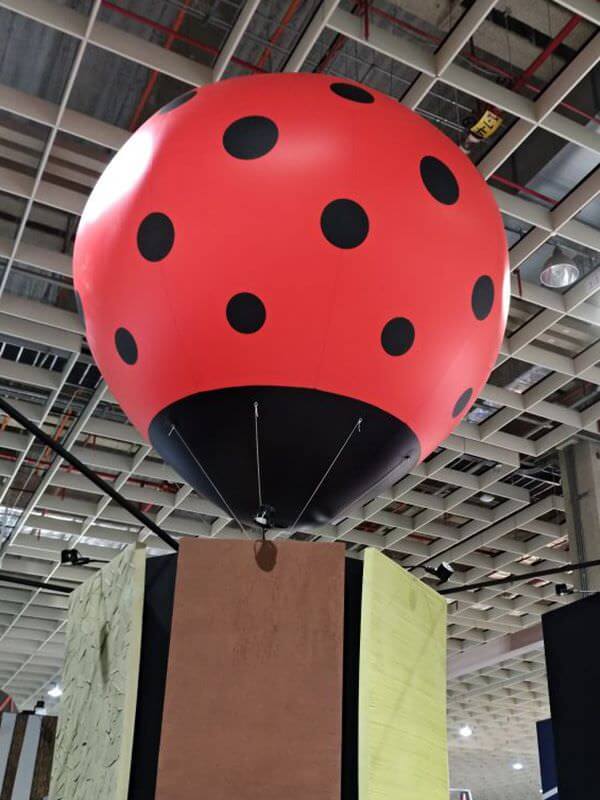 空飄氣球-熱氣球造型-紅色草莓